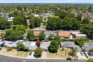10418 Georgetown Dr, Rancho Cordova, CA 95670 - Photo 35