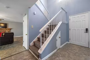 1941 Bridgewood Way, Modesto, CA 95355 - Photo 19