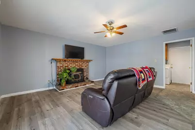 1941 Bridgewood Way, Modesto, CA 95355 - Photo 15