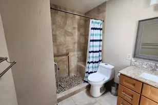12 E McKenzie Ave, Stockton, CA 95204 - Photo 19