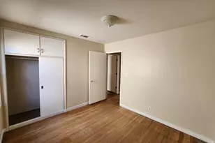 12 E McKenzie Ave, Stockton, CA 95204 - Photo 9