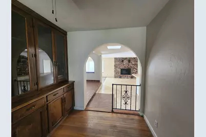 12 E McKenzie Avenue, Stockton, CA 95204 - Photo 5