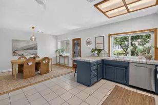 4007 Colonial Way, Sacramento, CA 95817 - Photo 21