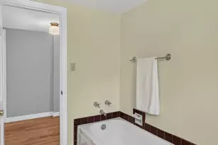 4007 Colonial Way, Sacramento, CA 95817 - Photo 27