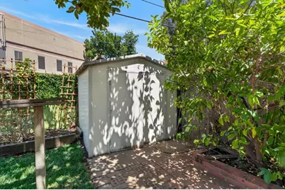 4007 Colonial Way, Sacramento, CA 95817 - Photo 45