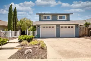 1937 Sugar Pine Dr, Oakdale, CA 95361 - Photo 9