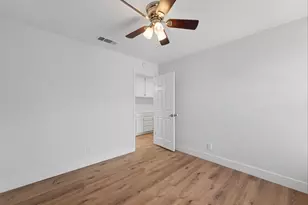 382 Gikas Ln, Turlock, CA 95382 - Photo 31