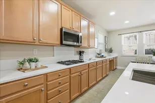 914 Campfire Cir, Rocklin, CA 95765 - Photo 5