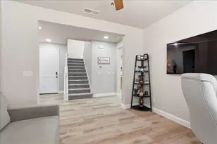 914 Campfire Cir, Rocklin, CA 95765 - Photo 15