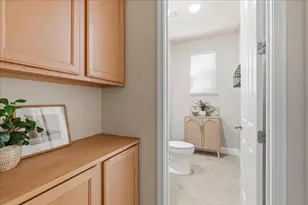 914 Campfire Cir, Rocklin, CA 95765 - Photo 17
