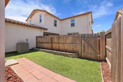 1457 W Woodward Avenue, Manteca, CA 95337 - Photo 43
