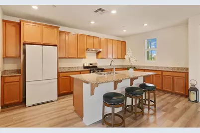 1457 W Woodward Avenue, Manteca, CA 95337 - Photo 15