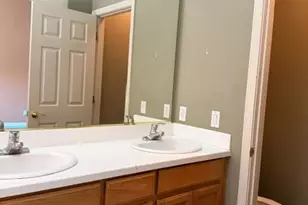 8210 Winwood Dr, Stockton, CA 95212 - Photo 5