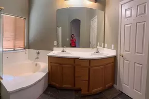 8210 Winwood Dr, Stockton, CA 95212 - Photo 9