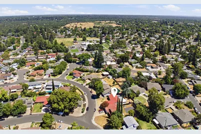 10165 La Gloria Way, Rancho Cordova, CA 95670 - Photo 3