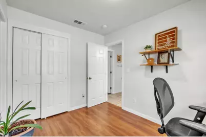 5615 48th Avenue, Sacramento, CA 95823 - Photo 25