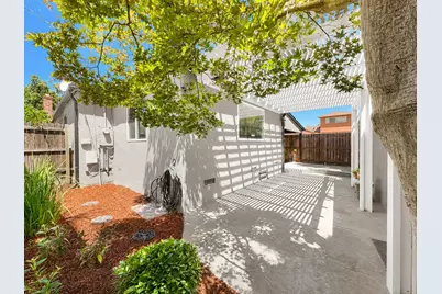 2801 San Luis Court, Sacramento, CA 95818 - Photo 21