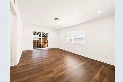 2801 San Luis Court, Sacramento, CA 95818 - Photo 19