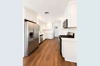 2801 San Luis Court, Sacramento, CA 95818 - Photo 9