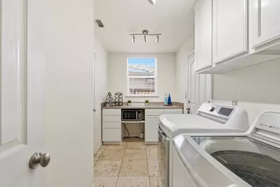 2726 Marina Point Lane, Elk Grove, CA 95758 - Photo 19