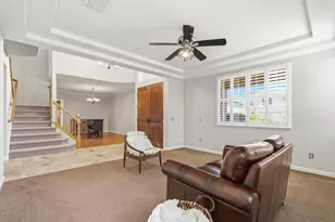2726 Marina Point Ln, Elk Grove, CA 95758 - Photo 5