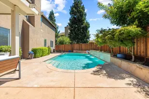 2726 Marina Point Ln, Elk Grove, CA 95758 - Photo 35