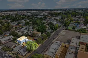 2398 Oakmont St, Sacramento, CA 95815 - Photo 25