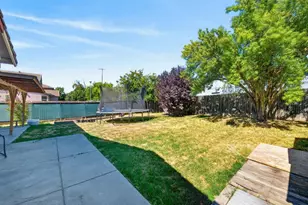 7705 Beth St, Sacramento, CA 95832 - Photo 45