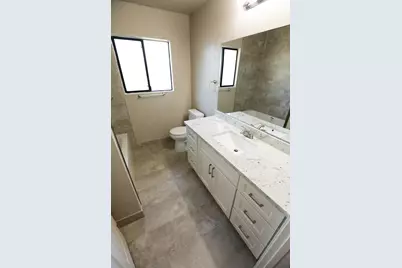 1712 W Locust Street, Lodi, CA 95242 - Photo 13