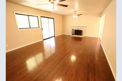 1712 W Locust Street, Lodi, CA 95242 - Photo 7