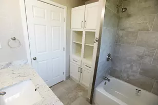 1712 W Locust St, Lodi, CA 95242 - Photo 11