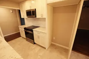 1712 W Locust St, Lodi, CA 95242 - Photo 3