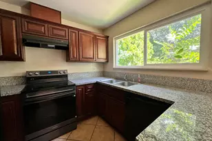 22 Nutwood Cir, Sacramento, CA 95833 - Photo 9