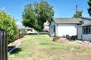 3147 N Cherryland Ave, Stockton, CA 95215 - Photo 9