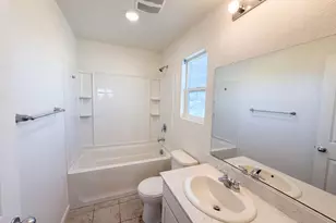 8224 Kossum Wy, Elk Grove, CA 95624 - Photo 19