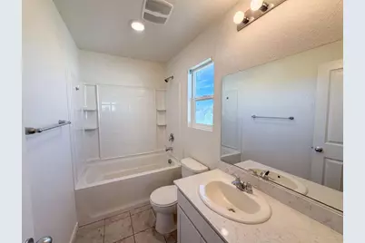 8224 Kossum Way, Elk Grove, CA 95624 - Photo 17