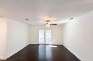 209 Bryan Ave, Roseville, CA 95661 - Photo 17