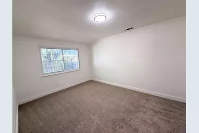 209 Bryan Avenue, Roseville, CA 95661 - Photo 11
