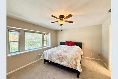 385 Hatteras Way, Sacramento, CA 95831 - Photo 19