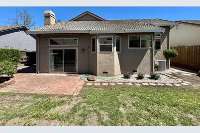 385 Hatteras Way, Sacramento, CA 95831 - Photo 33