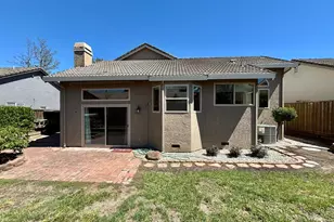385 Hatteras Way, Sacramento, CA 95831 - Photo 33
