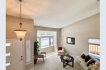385 Hatteras Way, Sacramento, CA 95831 - Photo 7