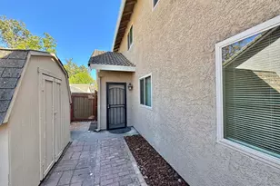 385 Hatteras Way, Sacramento, CA 95831 - Photo 35