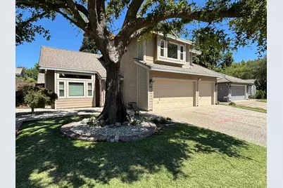 385 Hatteras Way, Sacramento, CA 95831 - Photo 3