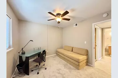385 Hatteras Way, Sacramento, CA 95831 - Photo 29