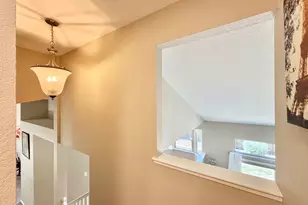 385 Hatteras Way, Sacramento, CA 95831 - Photo 11