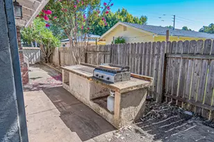 432 Gibson Rd, Woodland, CA 95695 - Photo 15