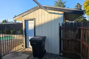 6117 Rutland Dr, Carmichael, CA 95608 - Photo 23