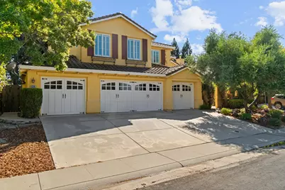 8208 Tail Race Drive, Roseville, CA 95747 - Photo 3