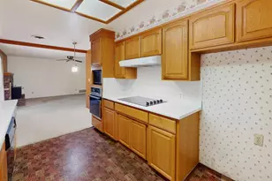 1648 Melanie Ln, Yuba City, CA 95991 - Photo 3